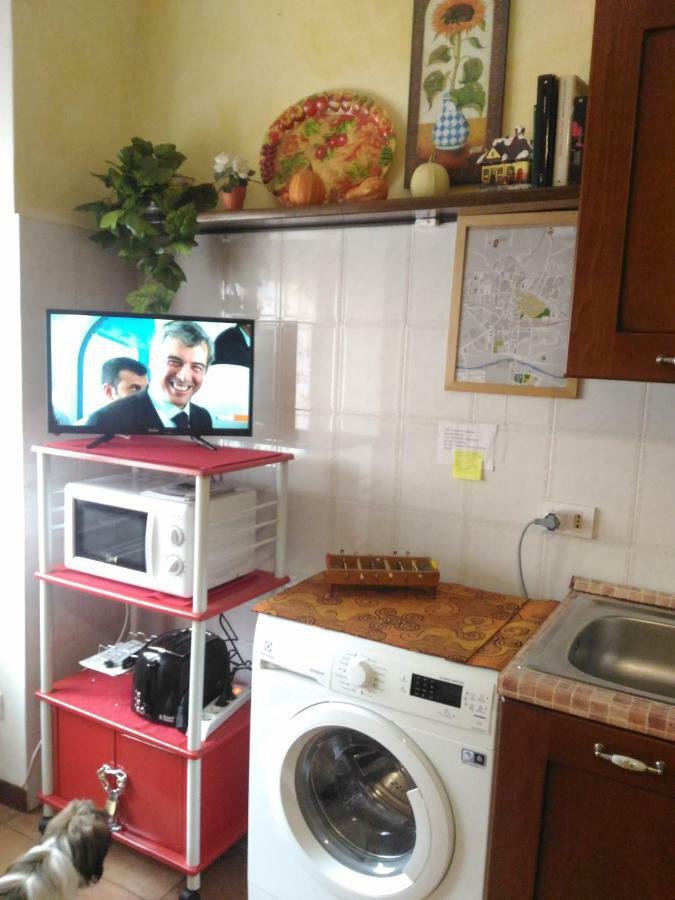 A Casa Di Gloria Leilighet Acqui Terme Eksteriør bilde